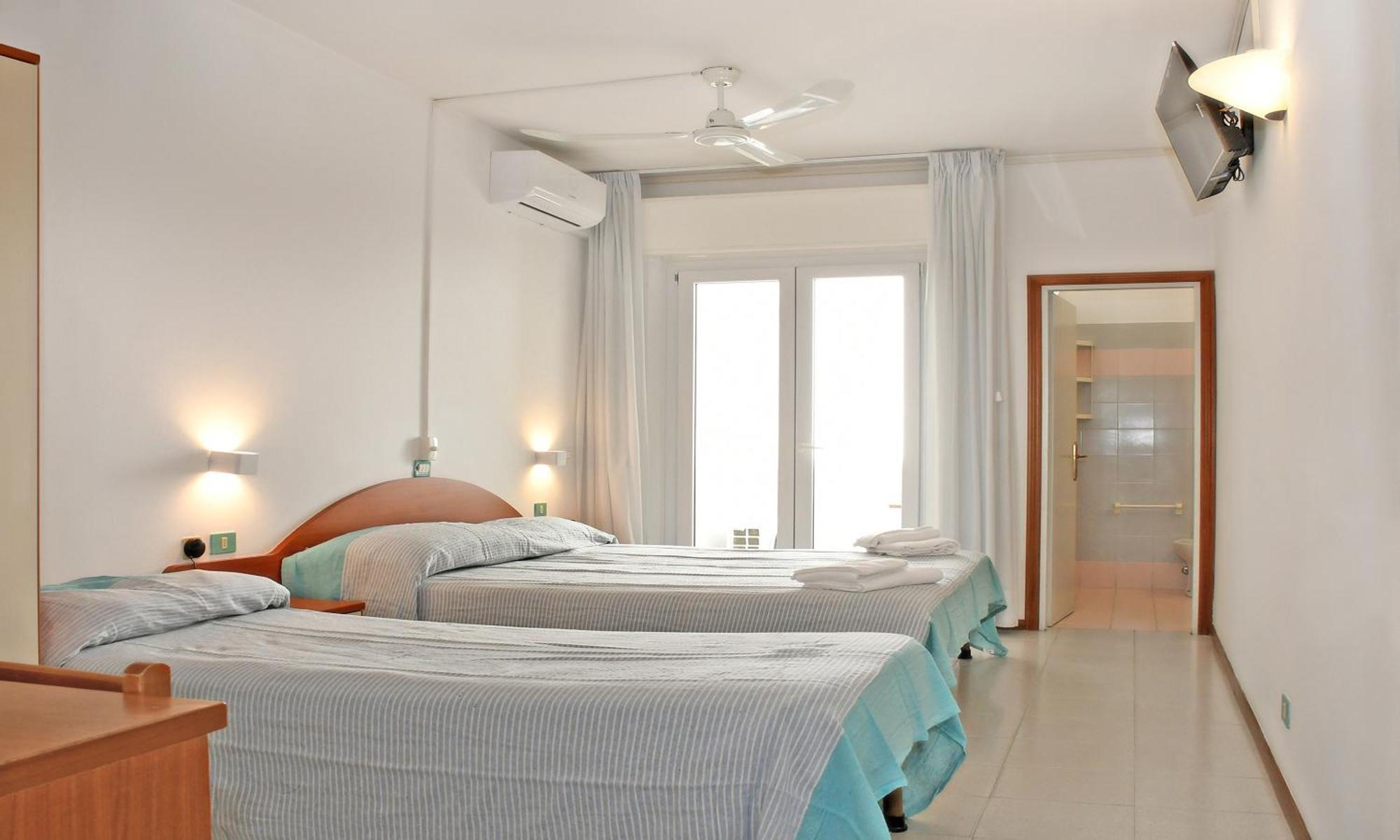 hotel exclusive Riccione Exterior foto